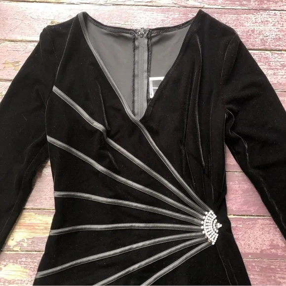 Tadashi Vintage Velvet Long Sleeved Maxi Dress Rhinestone Y2K 90s - Picture 4 of 13